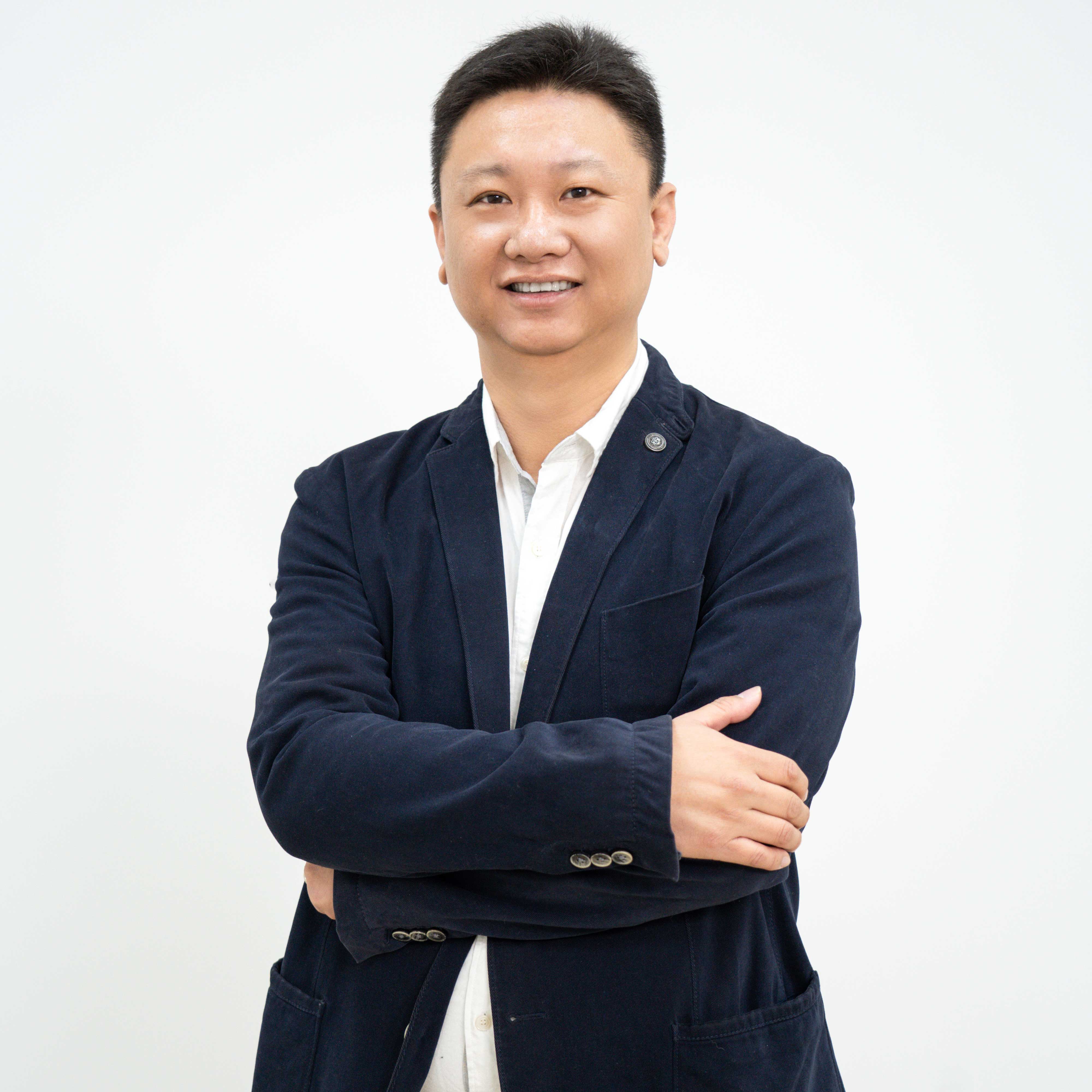 张岩